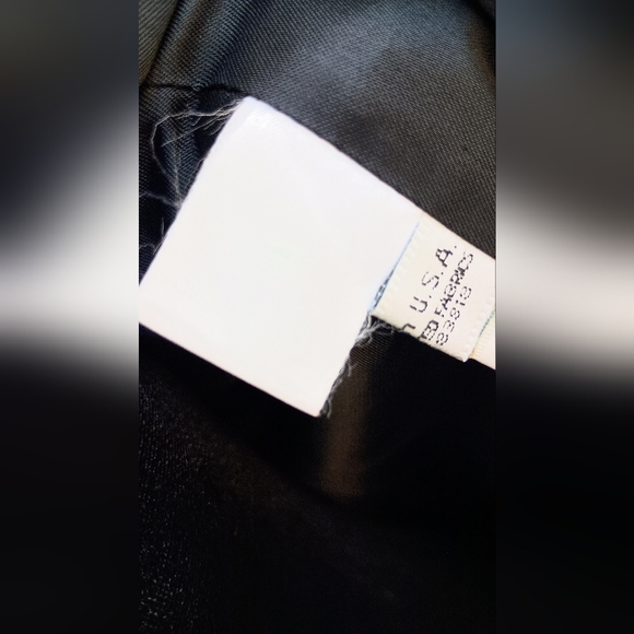 Vintage Austin Reed Petite Women's Black Wool Blazer with Gold Buttons_12 - Picture 9 of 9